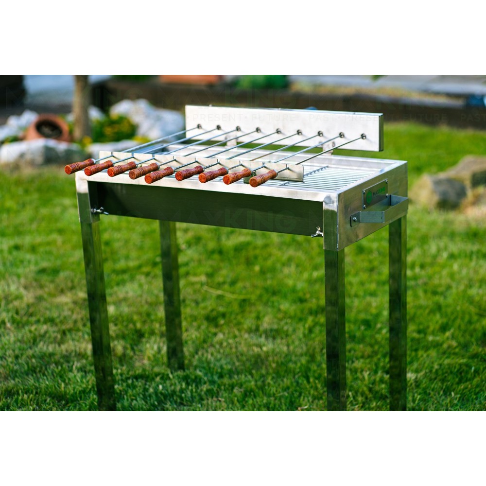 Maxking 6262 small Stainless Steel Barbecue front view