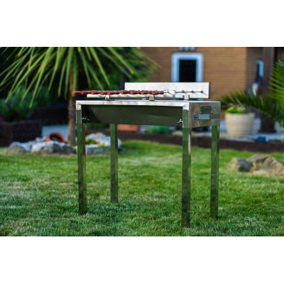 Maxking 6262 small Stainless Steel Barbecue front distance view